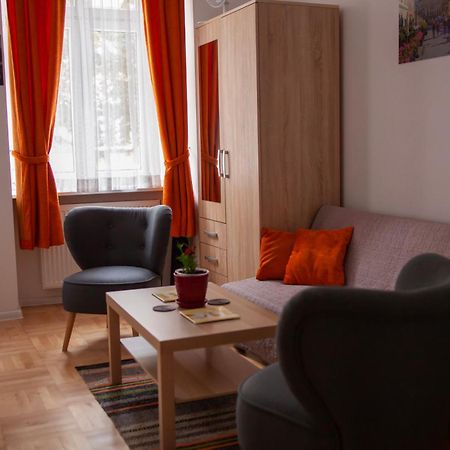 Lukas Guest Rooms Krasków Eksteriør bilde
