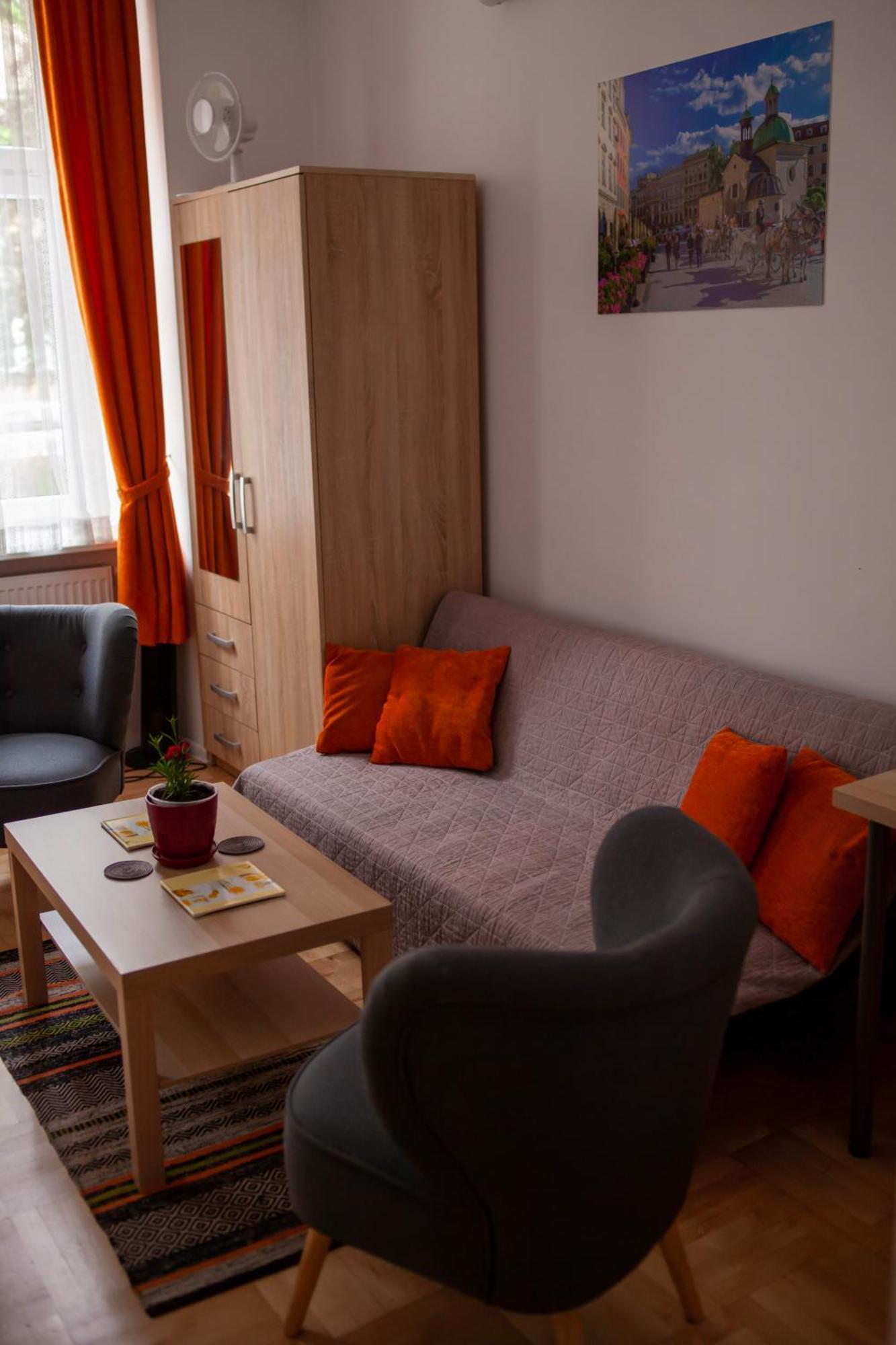 Lukas Guest Rooms Krasków Eksteriør bilde