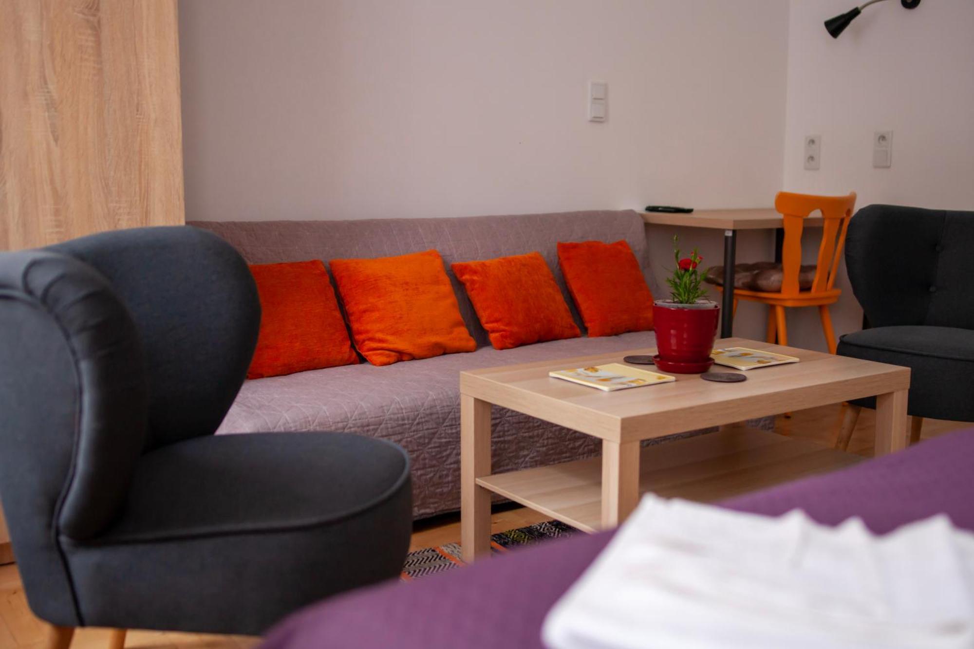 Lukas Guest Rooms Krasków Eksteriør bilde